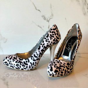 NWOT Miss Sixty Brigittas Pumps